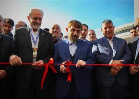 پنجمین جشنواره و نمایشگاه ملی فولاد ایران با محوریت بومی‌سازی، توسعه تکنولوژی، برندسازی و انتقال دانش فنی آغاز به کار کرد.
