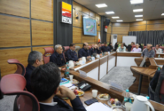نشست خبری مدیرعامل فولاد خوزستان با حضور خبرنگاران برگزار شد .