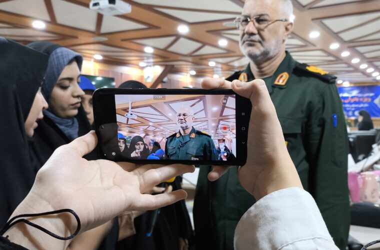 زنان پیشتاز جهاد تبیین در جنگ روایت‌ها