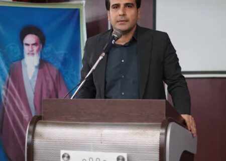 برگزاری جلسه توجیهی وجشن دانشجویان جدیدالورود دانشگاه پیام نور ایذه