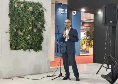 همکار دیجیتال در خط تولید؛ رونمایی از دستیار هوش مصنوعی “رایا” برای صنعت فولاد