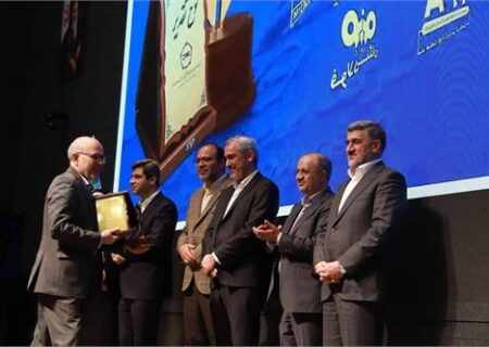 جایزه برترین ها در بورس کالا و هندسه شفافیت در اقتصاد ایران؛ فولاد خوزستان از شفافیت روی تابلو تا اعتماد در بازار