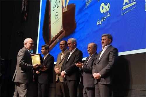 جایزه برترین ها در بورس کالا و هندسه شفافیت در اقتصاد ایران؛ فولاد خوزستان از شفافیت روی تابلو تا اعتماد در بازار