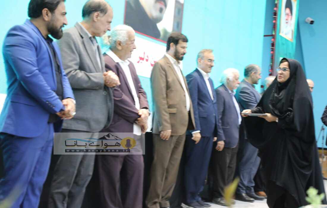 اعلام برگزیدگان جشنواره شهدرسانه در اختتامیه شکرستان