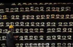 رکورد تولید ریل ملی در ذوب آهن اصفهان،چراغ روشنِ تحقق اقتصاد مقاومتی در سایه وحدت ملی و امنیت ملی 