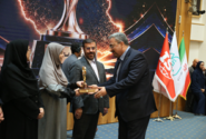 «آبانبسپار توسعه» واحد نمونه استاندارد کشور شد/تقدیر از مدیرعامل نیشکر در همایش روز جهانی استاندارد
